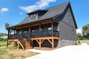 129 Scott Mdws Dr, Asheville, NC 28806 - Photo 1