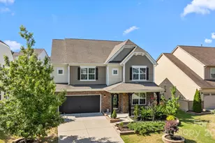 15131 Oleander Dr, Charlotte, NC 28278 - Photo 1