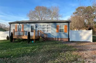 2216 W 6th Ave, Gastonia, NC 28052 - Photo 1