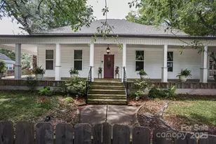 206 Elm St, Lancaster, SC 29720 - Photo 1