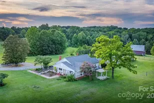 5486 Sherrills Ford Rd, Catawba, NC 28609 - Photo 1