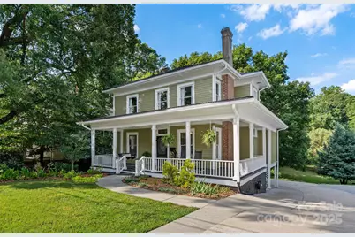 345 W Center Avenue, Mooresville, NC 28115 - Photo 1