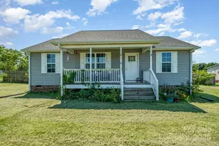 2303 Dillon Dr, Newton, NC 28658 - Photo 1