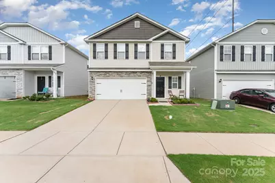 4037 Stoneygreen Lane, Charlotte, NC 28215 - Photo 1