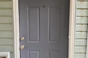 811 Seldon Dr, Charlotte, NC 28216 - Photo 1