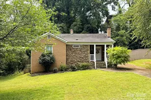 4010 Hiddenbrook Dr, Charlotte, NC 28205 - Photo 1