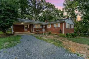 3075 Simmons St, Kannapolis, NC 28083 - Photo 1