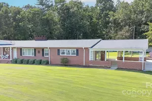 668 Meadowood St, Hudson, NC 28638 - Photo 1