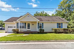 608 Carr St, Monroe, NC 28110 - Photo 1