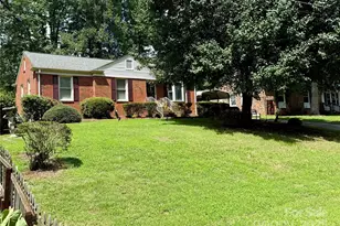 415 E Poplar St, Stanley, NC 28164 - Photo 1