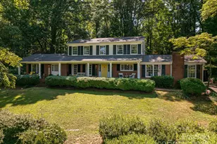 1055 Fairway Ln, Lincolnton, NC 28092 - Photo 1