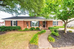 103 S C Ave, Maiden, NC 28650 - Photo 1