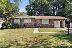 1521 W Colonial Dr, Salisbury, NC 28144 - Photo 1