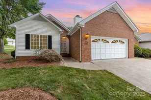 2636 Woodington Dr, Winston Salem, NC 27103 - Photo 1