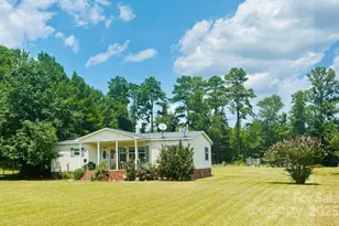 1029 Family Farm Rd, Bennettsville, SC 29512 - Photo 1