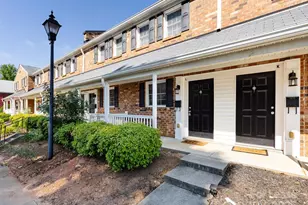 1348 Green Oaks Ln, Charlotte, NC 28205 - Photo 1