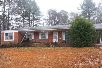 11140 Barnes Bridge Road, Laurinburg, NC 28352 - Photo 1