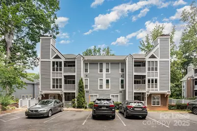 2516 Cranbrook Lane #9, Charlotte, NC 28207 - Photo 1
