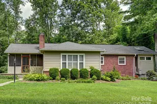 180 Rhododendron Dr, Hendersonville, NC 28739 - Photo 1