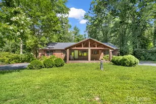 316 S Rugby Rd, Hendersonville, NC 28791 - Photo 1