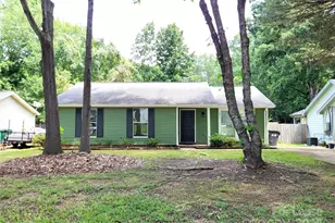 5811 Rock Hollow Dr, Charlotte, NC 28212 - Photo 1