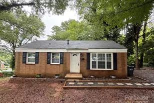 2818 Ravencroft Dr, Charlotte, NC 28208 - Photo 1