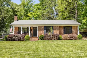 5418 Seacroft Rd, Charlotte, NC 28210 - Photo 1