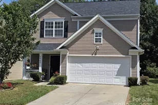 3042 Ernest Russell Ct, Charlotte, NC 28269 - Photo 1