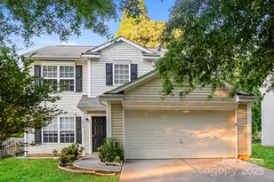 3614 Larkhaven Village Dr, Charlotte, NC 28215 - Photo 1