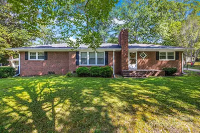 104 Lakeview Drive, York, SC 29745 - Photo 1