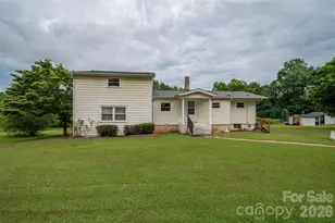 2320 Claremont Rd, Newton, NC 28658 - Photo 1