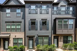 413 Spearfield Ln, Charlotte, NC 28205 - Photo 1