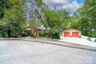 58 Warwaseeta Ct, Brevard, NC 28712 - Photo 1