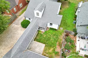 824 Davie Ave, Statesville, NC 28677 - Photo 1