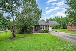 132 Hicks Rd, Grover, NC 28073 - Photo 1