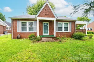 519 Lower Creek Dr NE, Lenoir, NC 28645 - Photo 1