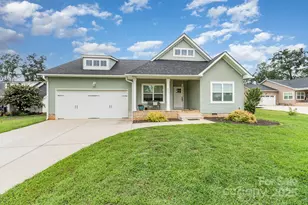 1723 Ivey Ct, Maiden, NC 28650 - Photo 1