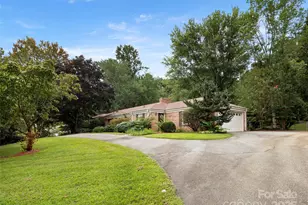 24 Ballantree Dr, Asheville, NC 28803 - Photo 1