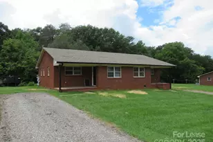 1745 River Rd, Lincolnton, NC 28092 - Photo 1