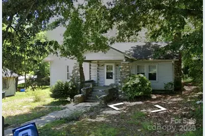 415 W Main Street, Troy, NC 27371 - Photo 1