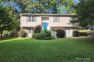 4300 Carmel Forest Dr, Charlotte, NC 28226 - Photo 1