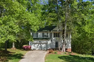 8731 Woodhill Manor Ct, Charlotte, NC 28215 - Photo 1