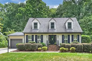 4301 Meadowridge Dr, Charlotte, NC 28226 - Photo 1