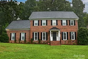 4810 Eddystone Dr, Charlotte, NC 28270 - Photo 1