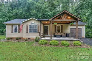 153 Creek Branch Dr, Mooresville, NC 28115 - Photo 1
