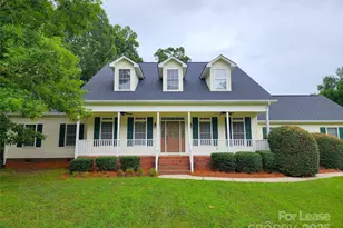 205 Oakview Dr, Salisbury, NC 28146 - Photo 1