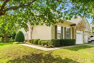 6032 Pale Moss Ln, Charlotte, NC 28269 - Photo 1