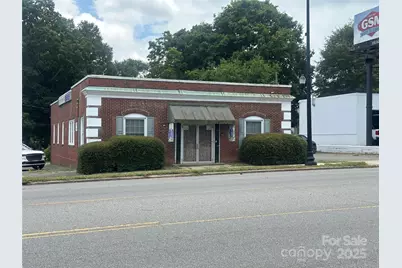 1001 W Franklin Boulevard, Gastonia, NC 28052 - Photo 1
