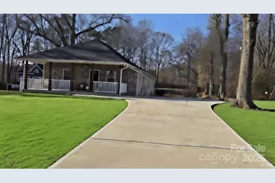 1029 Old Nc 27 Highway, Mount Holly, NC 28120 - Photo 1