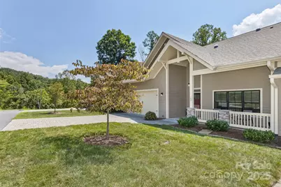 162 Copper Valley Lane, Hendersonville, NC 28739 - Photo 1